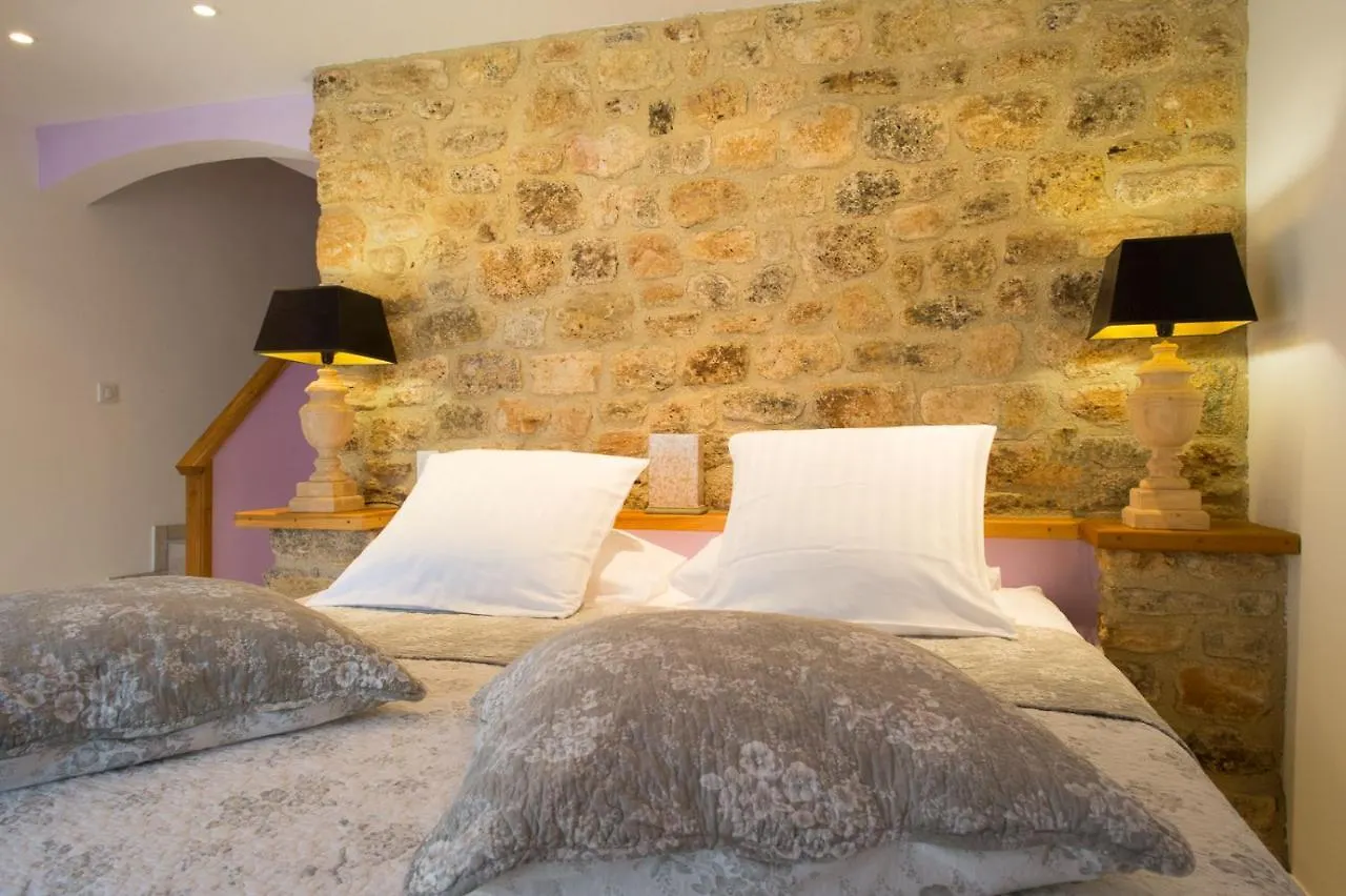 Bed and Breakfast Sur les Hauteurs du Luberon-Chez Lisett à Caseneuve