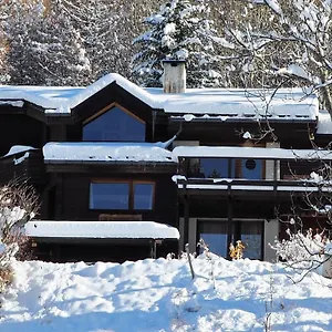  Couette-café La Sauvagine Skis Aux Pieds